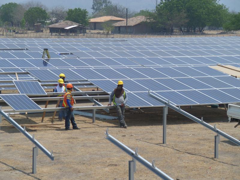 Azimute Solar Brasil na América Central